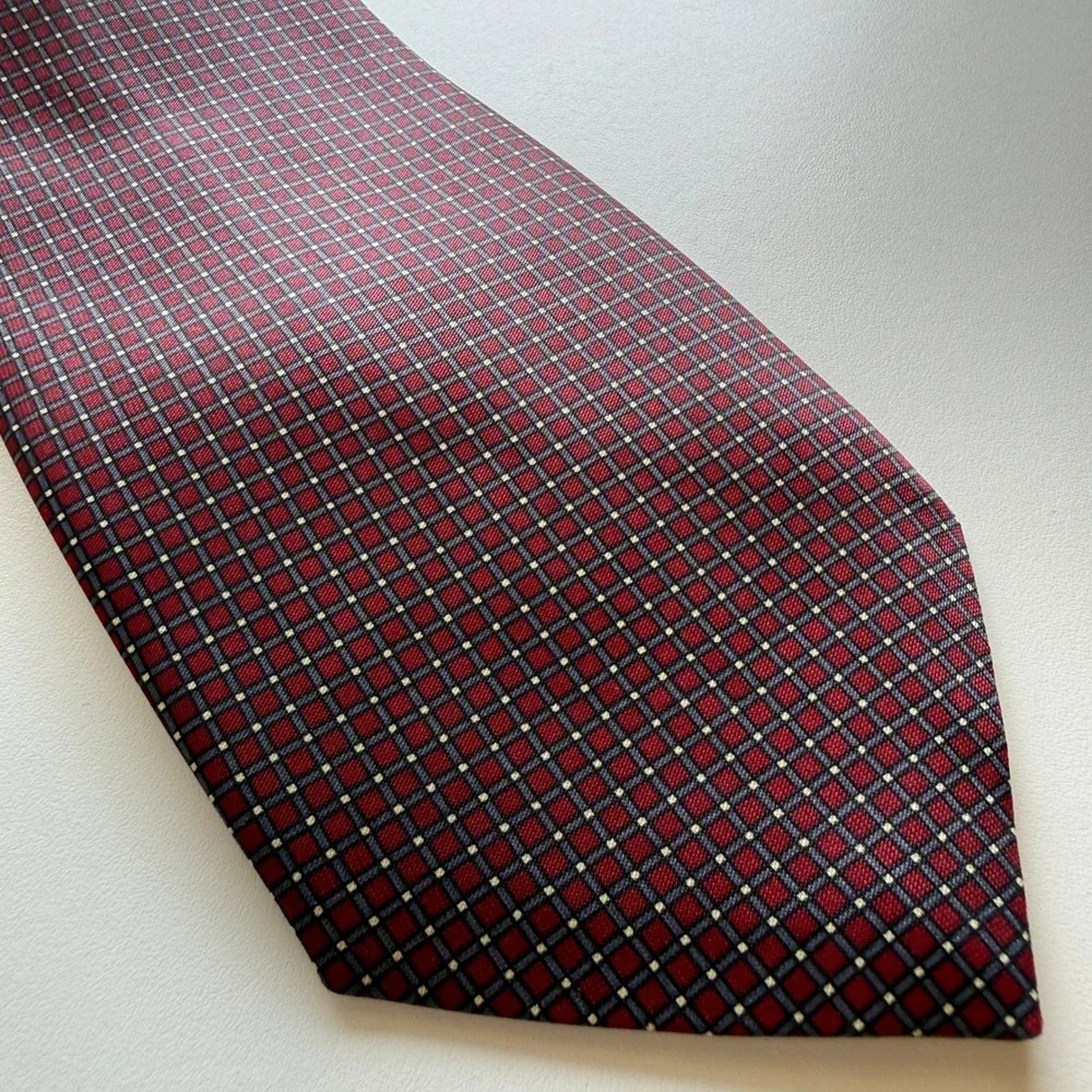 Caliph Viva Mens Burgundy Red Geometric Grid Myung Ju Silk Necktie Classic Tie